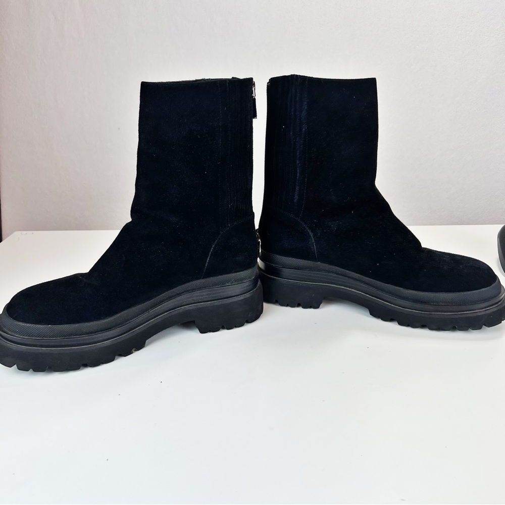 Lola Cruz Pruga Black Suede Boots Size 38 Black Suede Lug Sole Chunky Retro - Picture 8 of 9
